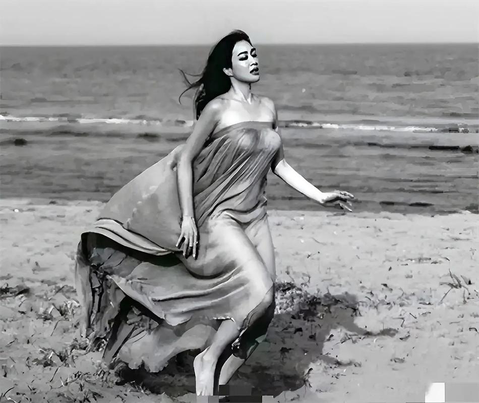 钟丽缇美人鱼在线观看_钟丽缇美人鱼传说在线观看_美人鱼观看在线钟丽缇电影