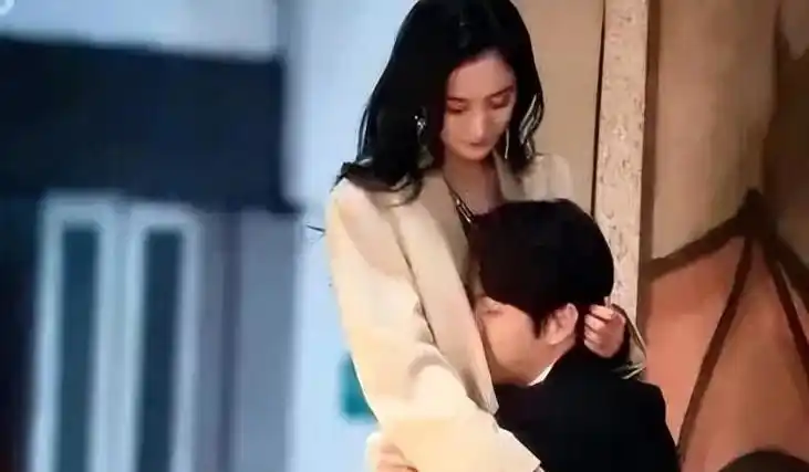 刚走红被曝明星黑料,_娱乐圈猛料曝光_顶流明星黑料深扒