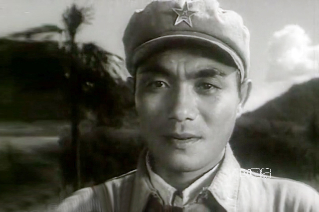 内蒙籍女明星_内蒙古大草原旅游景点_内蒙古男明星推荐